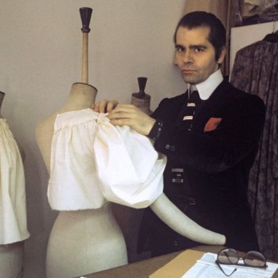 65 năm ntk karl lagerfeld 12
