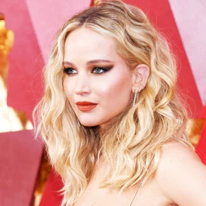 oscar 2018 tóc đẹp jennifer lawrence ft2