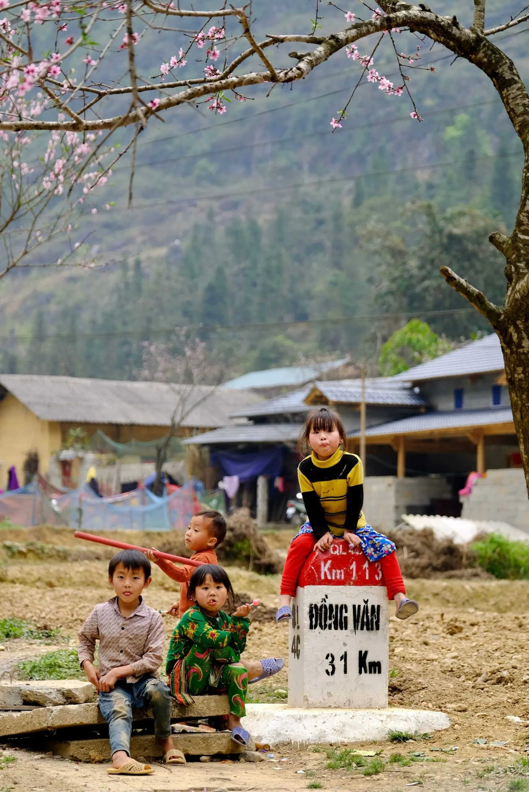 Nét đẹp hồn nhiên và ngây thở của trẻ em Hà Giang.