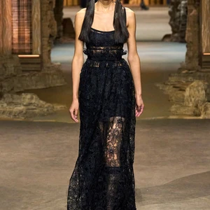 CD xuân hè 2023 look 74