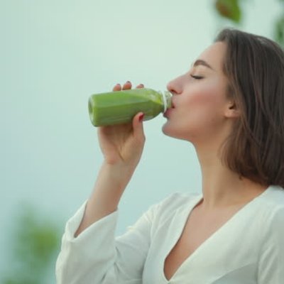 Rau má: Công dụng tuyệt vời & những công thức pha chế đơn giản mà ngon.