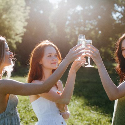 Tư duy tận hưởng cuộc sống của những cô gái Pháp