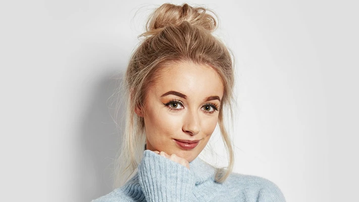 cách búi tóc messy bun ft800