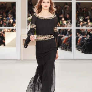 Bộ sưu tập Chanel Thu Đông 2016 ELLE VIETNAM