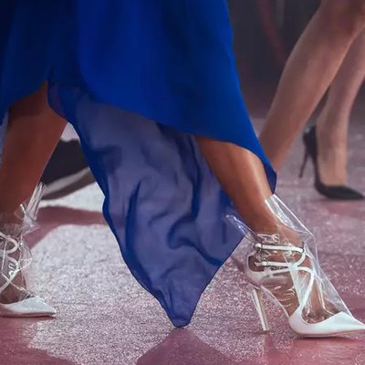 thương hiệu Off-White