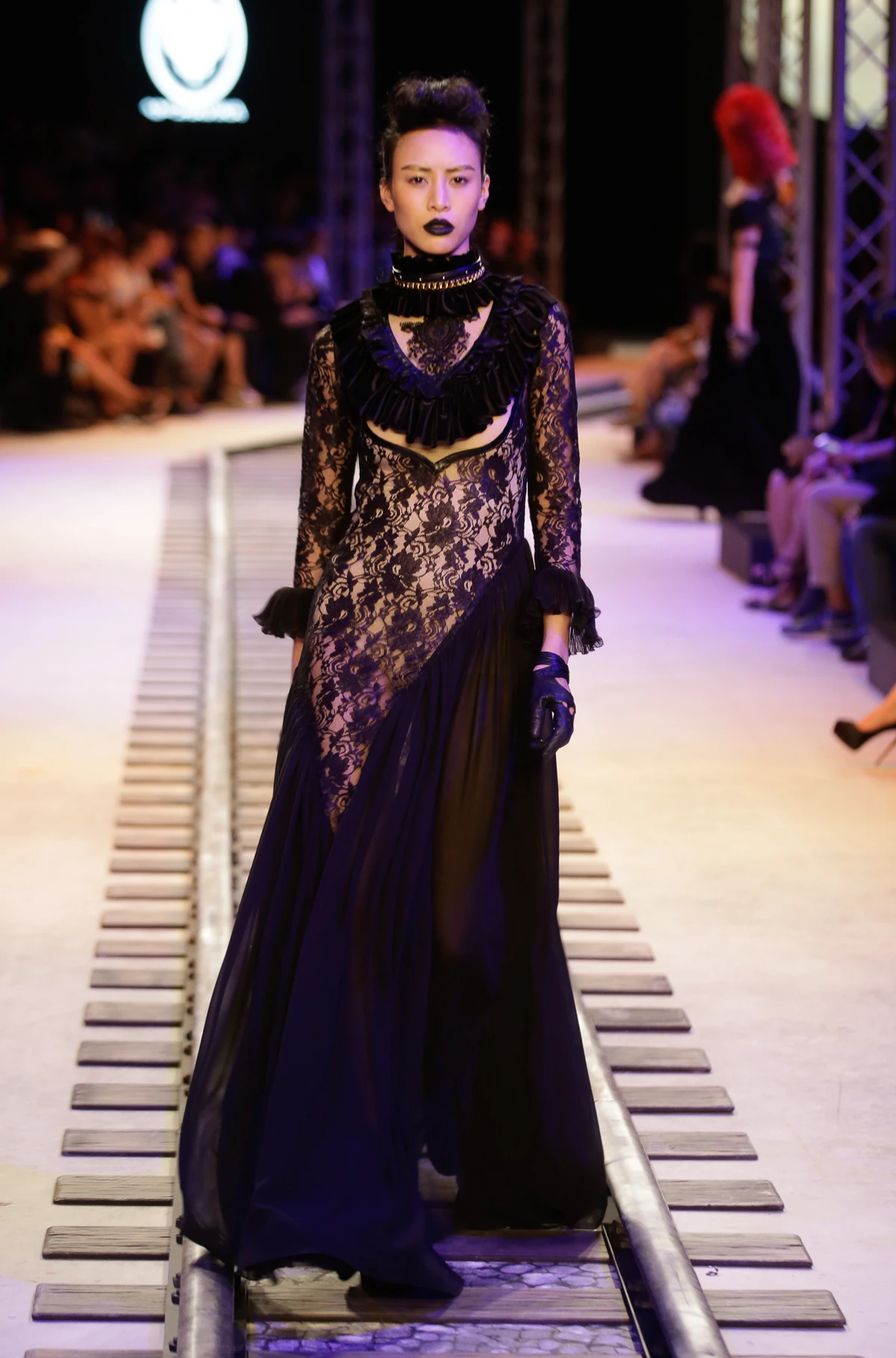 Tuần lễ Thời trang ELLE Thailand Xuân-Hè 2016