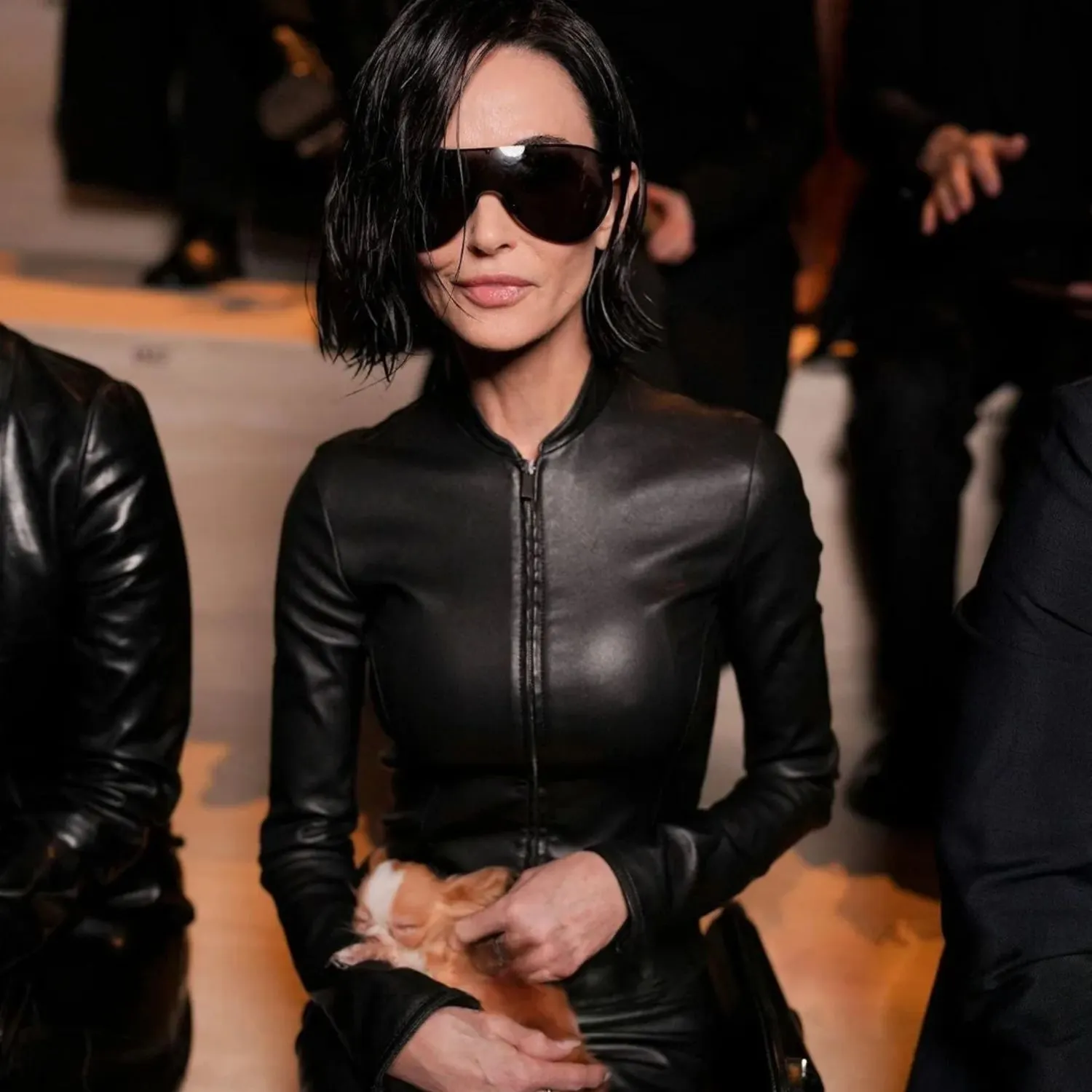 Demi Moore xuất hiện với diện mạo nổi bật tại Milan.