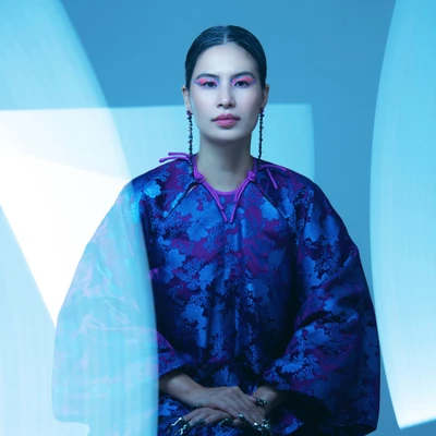 tia-thủy nguyễn