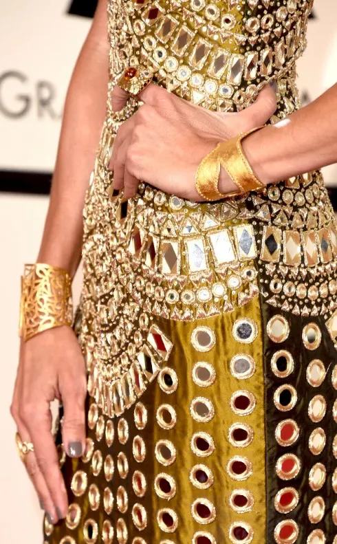 Grammy 2016: Những phụ kiện đẹp nhất của sao