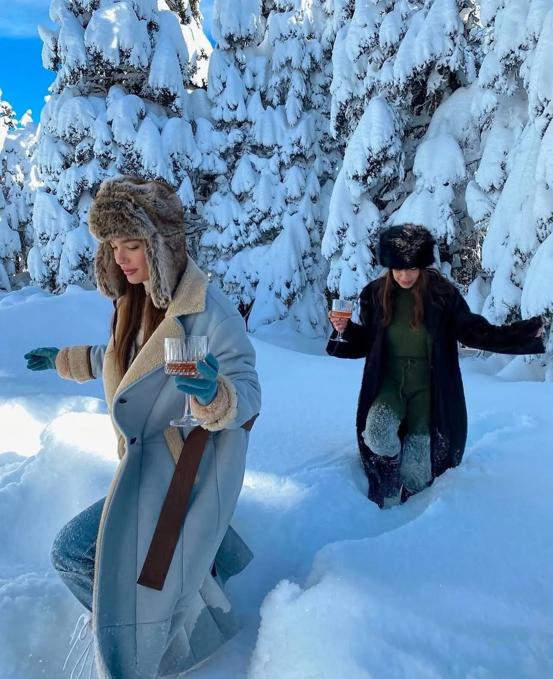 mũ ushanka kết hợp áo khoác dạ