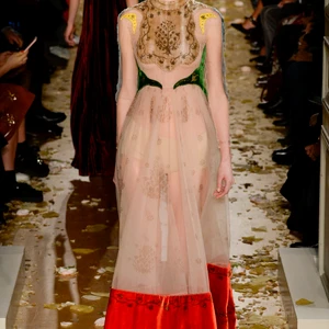 valentino-spring2016-ellevietnam(10)