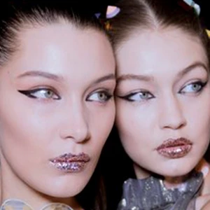 5 cách trang điểm & làm tóc nổi bật tại Milan Fashion Week 2017