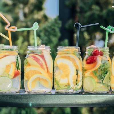 Giữ dáng, đẹp da ngày Tết với những công thức nước detox thanh lọc cơ thể ngay tại nhà