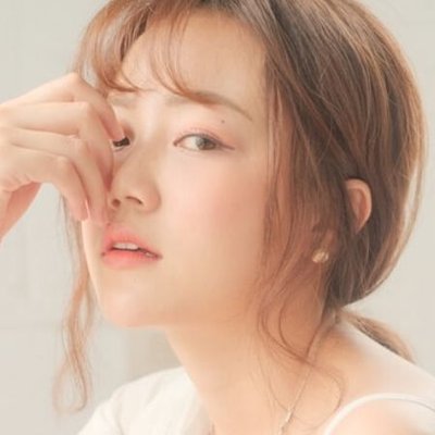 Sở hữu làn da khoẻ đẹp nhờ vào cách chăm sóc da phù hợp.